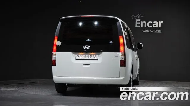 Hyundai Staria Staria 4WD Tourer 11 мест — Фото автомобиля 4