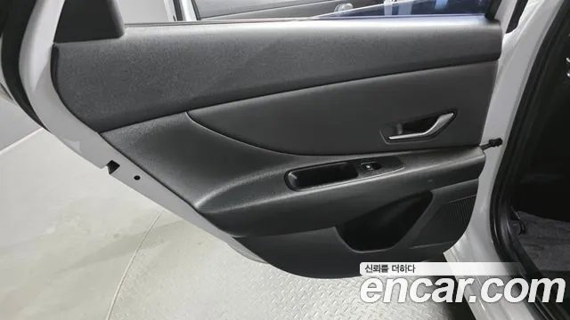Hyundai AVANTE Новый Avante (CN7) — Фото автомобиля 18