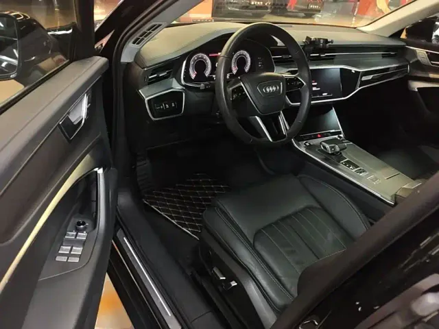 Audi A6L — Фото автомобиля 15