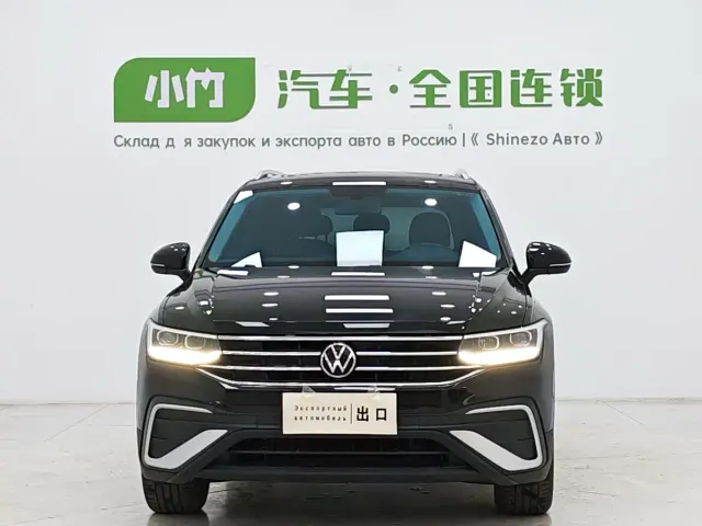 Volkswagen Tiguan L — Фото автомобиля 2