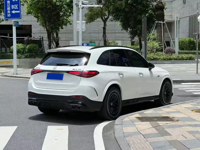 Mercedes-Benz GLC-Class AMG — Фото автомобиля 9