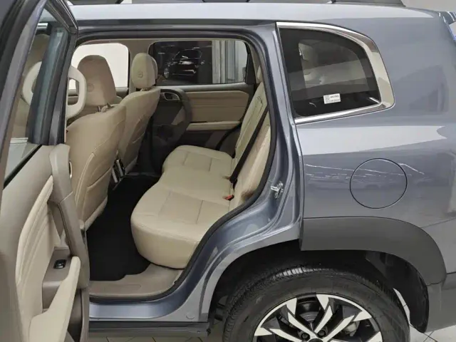 Haval Big Dog — Фото автомобиля 11