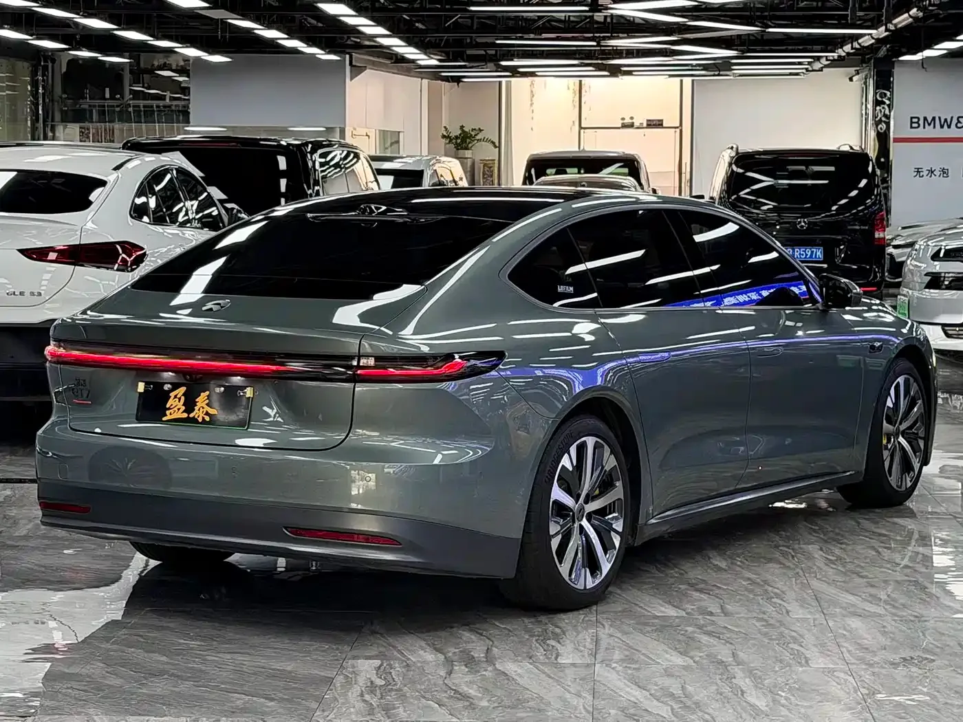 NIO NIO ET7 2022 100kWh Launch Edition — Фото автомобиля 7