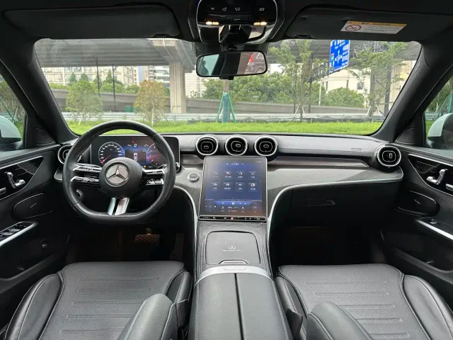 Mercedes-Benz C-Class — Фото автомобиля 19
