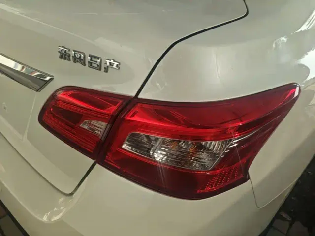 Nissan Sylphy — Фото автомобиля 7