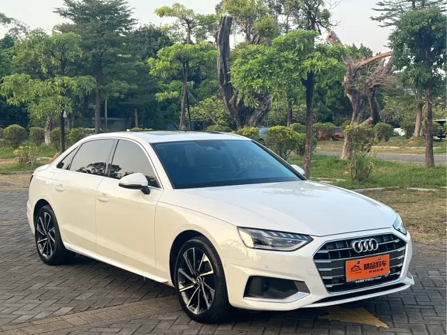 Audi A4L — Фото автомобиля 3