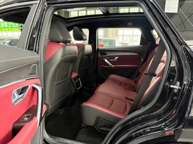 Jetour X70 Plus — Фото автомобиля 14