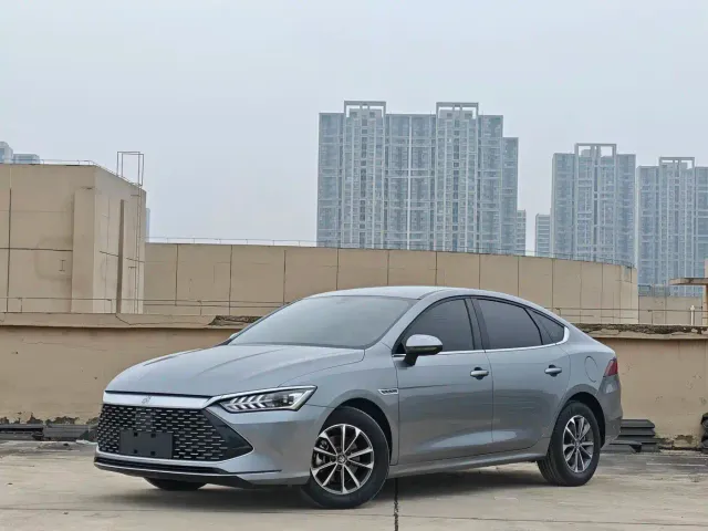 Фотография автомобиля — BYD Qin PLUS