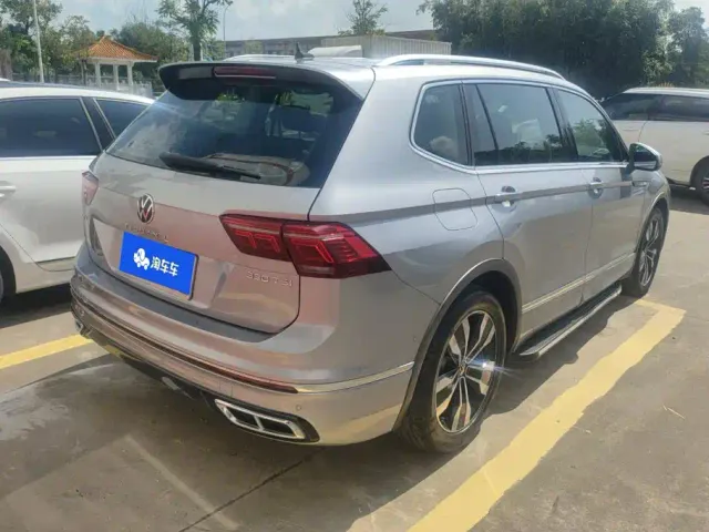 Volkswagen Tiguan L — Фото автомобиля 3