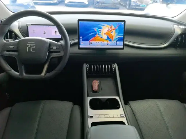 BYD Yuan PLUS — Фото автомобиля 9