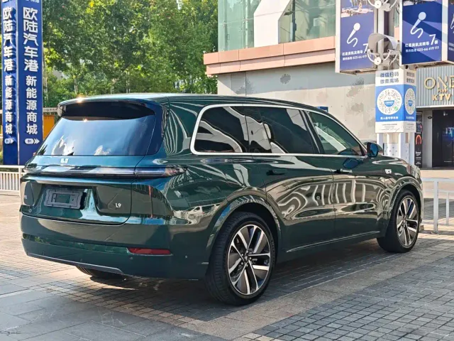 Li Auto L9 — Фото автомобиля 4