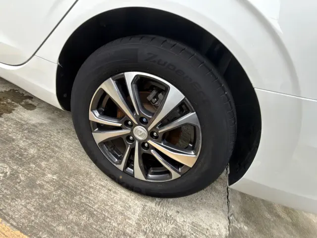 Changan Eado — Фото автомобиля 13