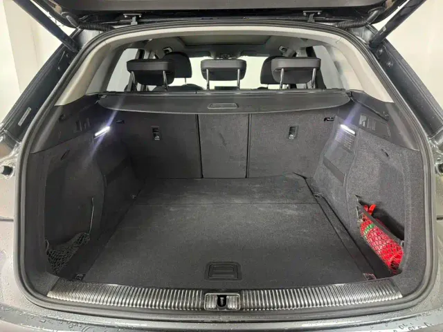 Audi Q5L — Фото автомобиля 6