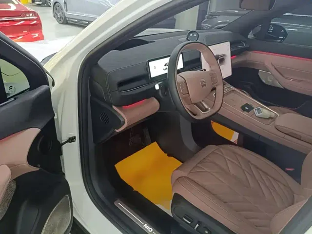Nio EC6 — Фото автомобиля 15