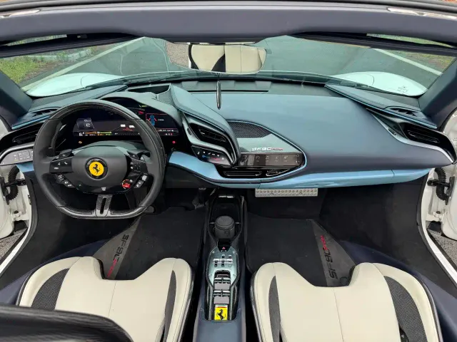 Ferrari SF90 — Фото автомобиля 4