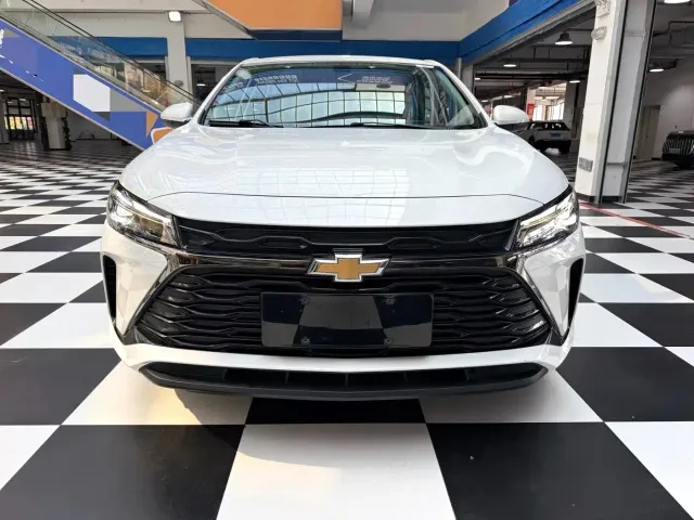 Chevrolet Monza — Фото автомобиля 2