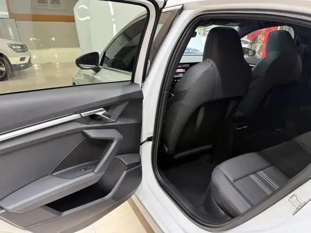 Audi Audi A3 2023 Facelift A3L Limousine 35 TFSI Fashion Sport — Фото автомобиля 17