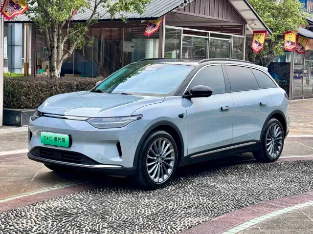 Leapmotor C11 — Фото автомобиля 3