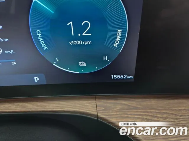 Hyundai Santafe Santa Fe (MX5) — Фото автомобиля 15