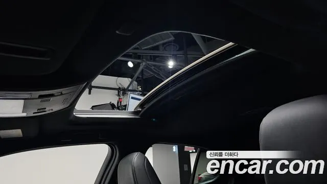Lexus UX300e — Фото автомобиля 23
