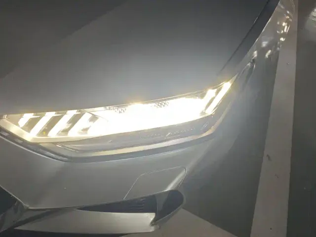 Audi A7L — Фото автомобиля 5