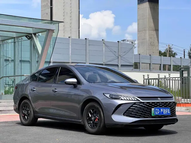 BYD Qin PLUS — Фото автомобиля 3