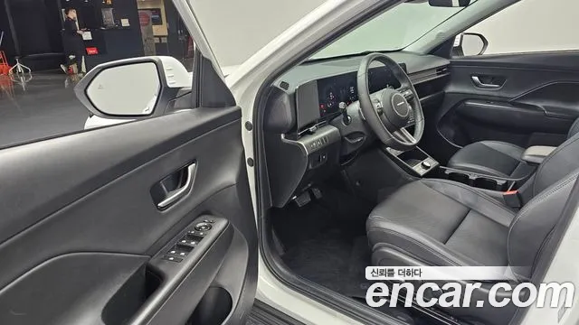 Hyundai Kona Kona (SX2) Бензин 1.6 турбо 2WD — Фото автомобиля 11