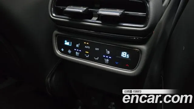 Genesis GV80 — Фото автомобиля 17