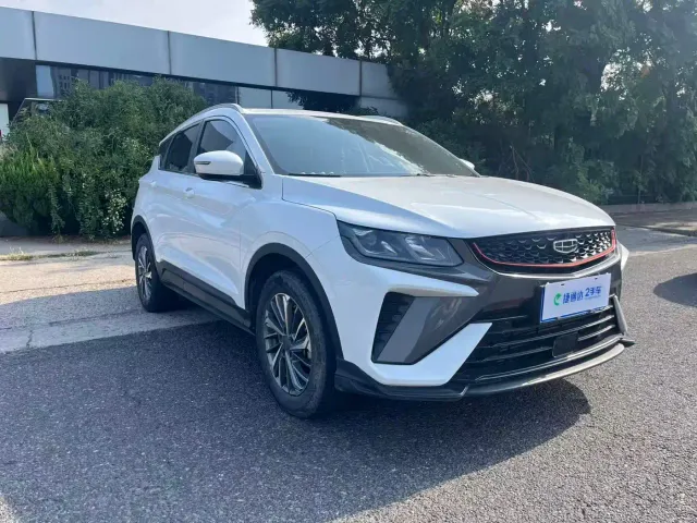 Geely Binyue — Фото автомобиля 9