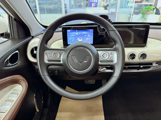 Wuling Bingo — Фото автомобиля 11