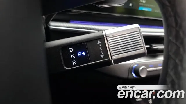 Hyundai Grandeur GN7 — Фото автомобиля 12