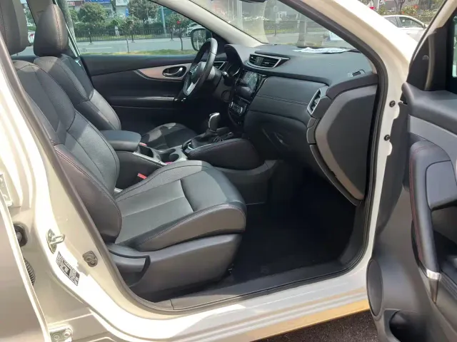 Nissan Qashqai — Фото автомобиля 13