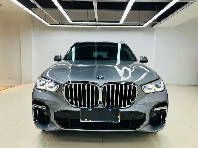 BMW X5 — Фото автомобиля 2