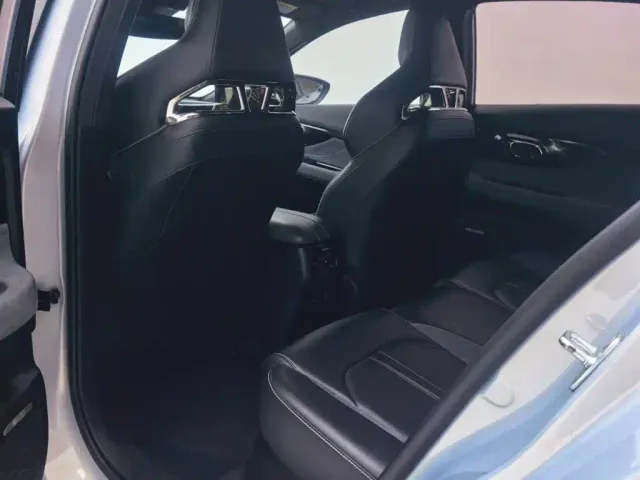 GAC Trumpchi Emkoo — Фото автомобиля 6