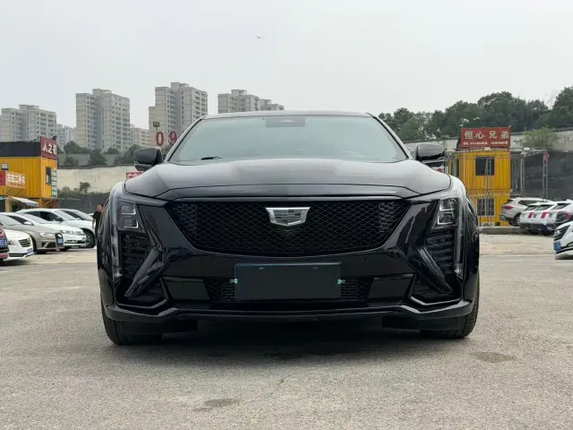 Cadillac CT5 — Фото автомобиля 2