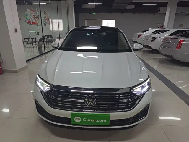 Volkswagen Sagitar — Фото автомобиля 2