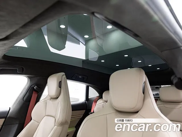 Porsche Taycan Taycan Khan — Фото автомобиля 14