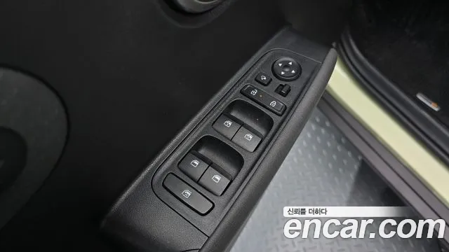 Hyundai Casper Electric — Фото автомобиля 27
