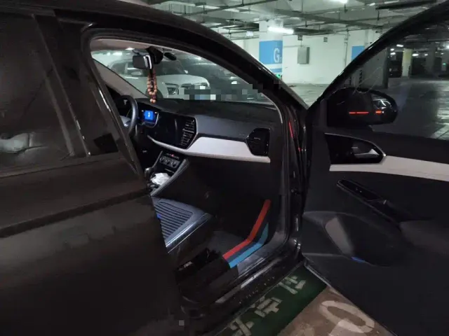 Jetta VS7 — Фото автомобиля 17