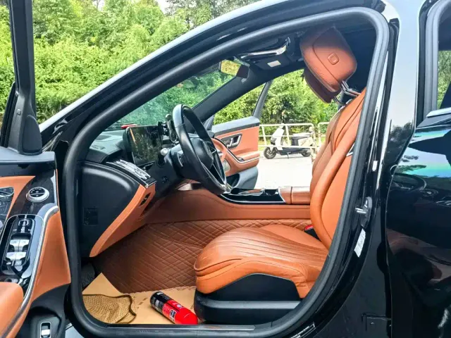 Mercedes-Benz S-Class — Фото автомобиля 9