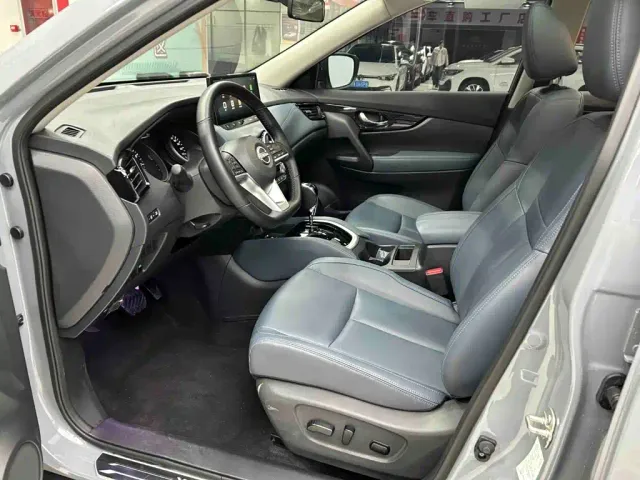 Nissan X-Trail — Фото автомобиля 18