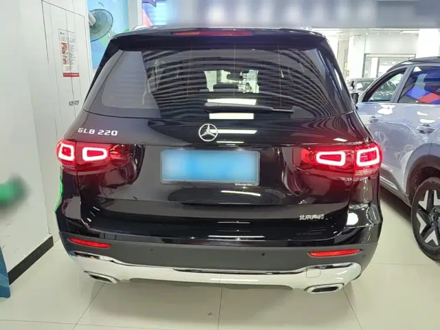 Mercedes-Benz GLB-Class — Фото автомобиля 5