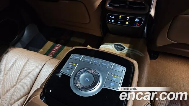 Genesis G80 RG3 — Фото автомобиля 18
