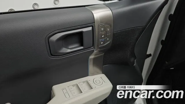 Kia EV3 Long Range 2WD — Фото автомобиля 28