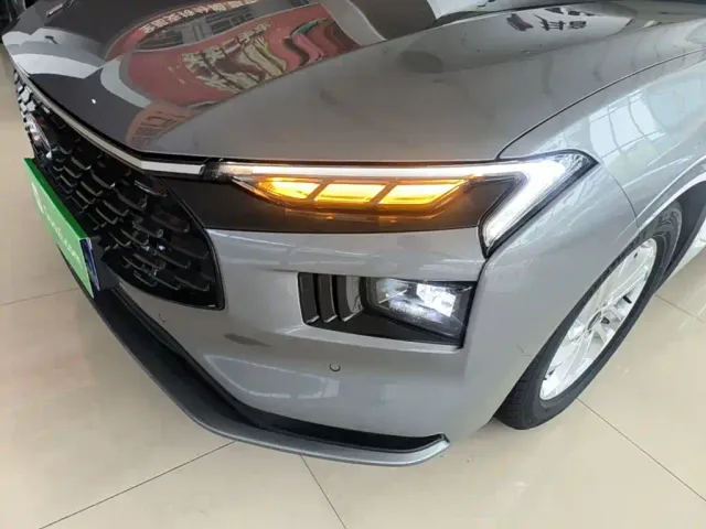 Ford Mondeo — Фото автомобиля 17