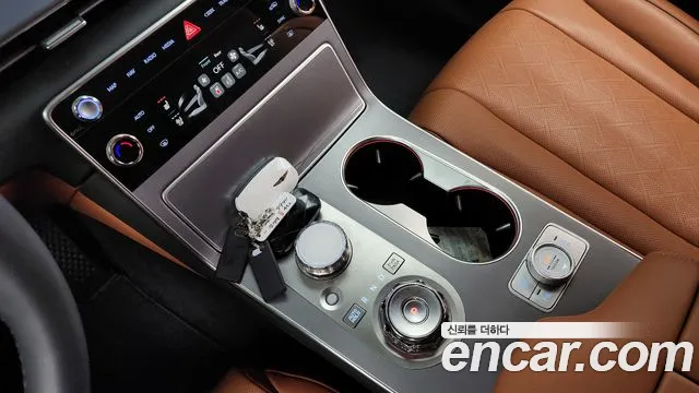 Genesis GV80 2.5T Бензин AWD — Фото автомобиля 9