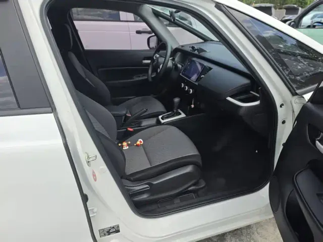 Honda Fit — Фото автомобиля 11