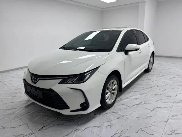 Фотография автомобиля — Toyota Corolla