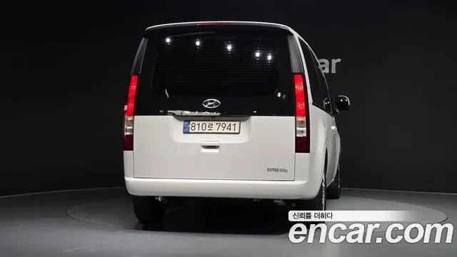 Hyundai Staria — Фото автомобиля 3