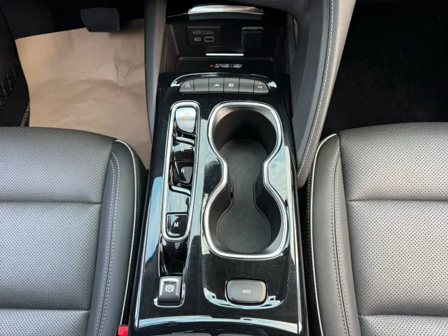 Buick Envision S — Фото автомобиля 14